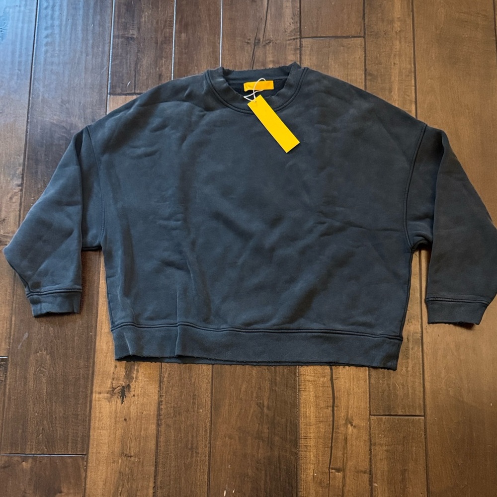 NWT YELLOW THE LABEL COZYYY CREW